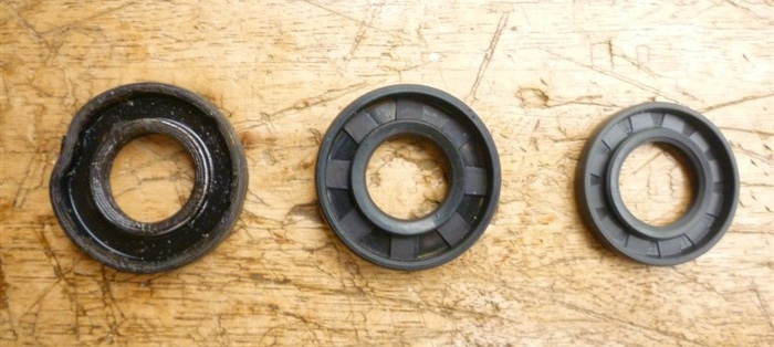 方向機(jī)油封圖解13